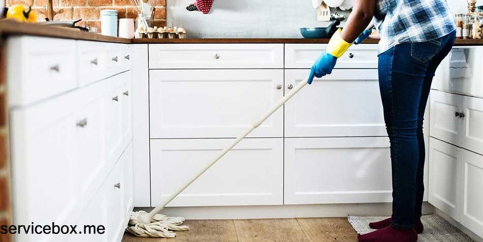 خدمات نظافت منزل توسط نیروی خانم