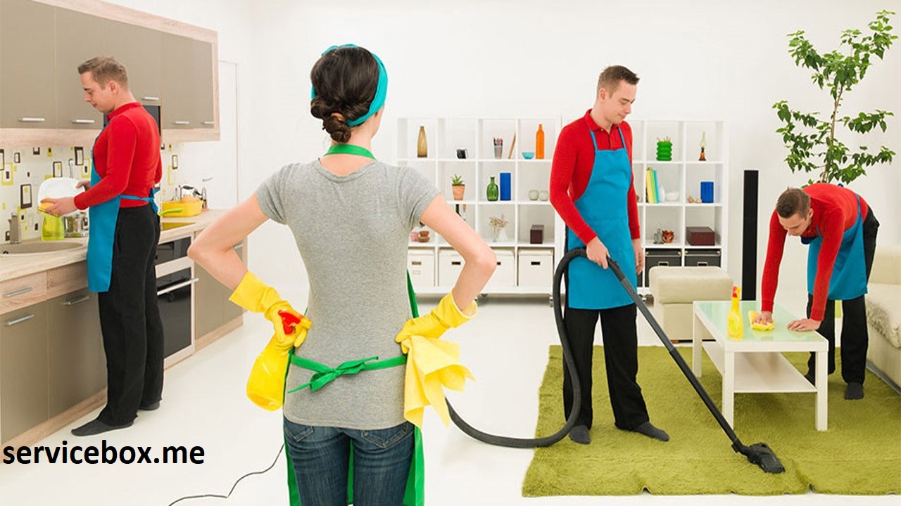 همکاری در نظافت منزل